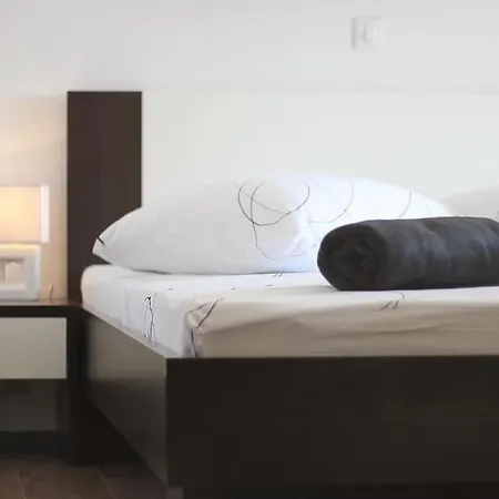 Fokus Seaview ماكارسكا